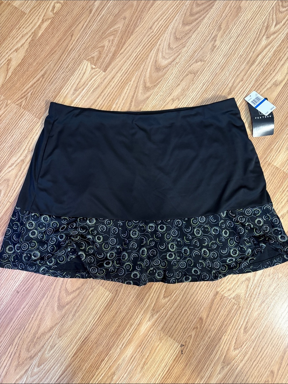 PGA Tour Black Mini Skort with Printed Hem